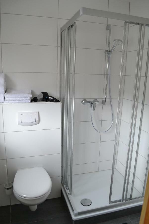 Pension Zum Wilhelm Germerode Экстерьер фото